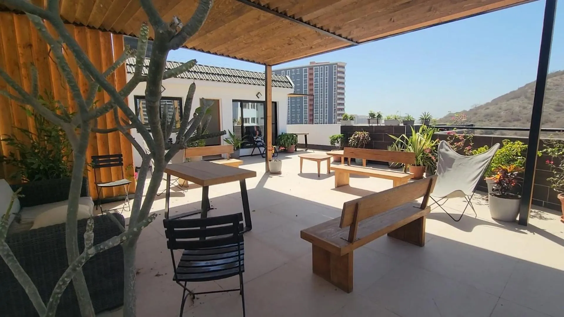 Dinkins Apartment Dakar